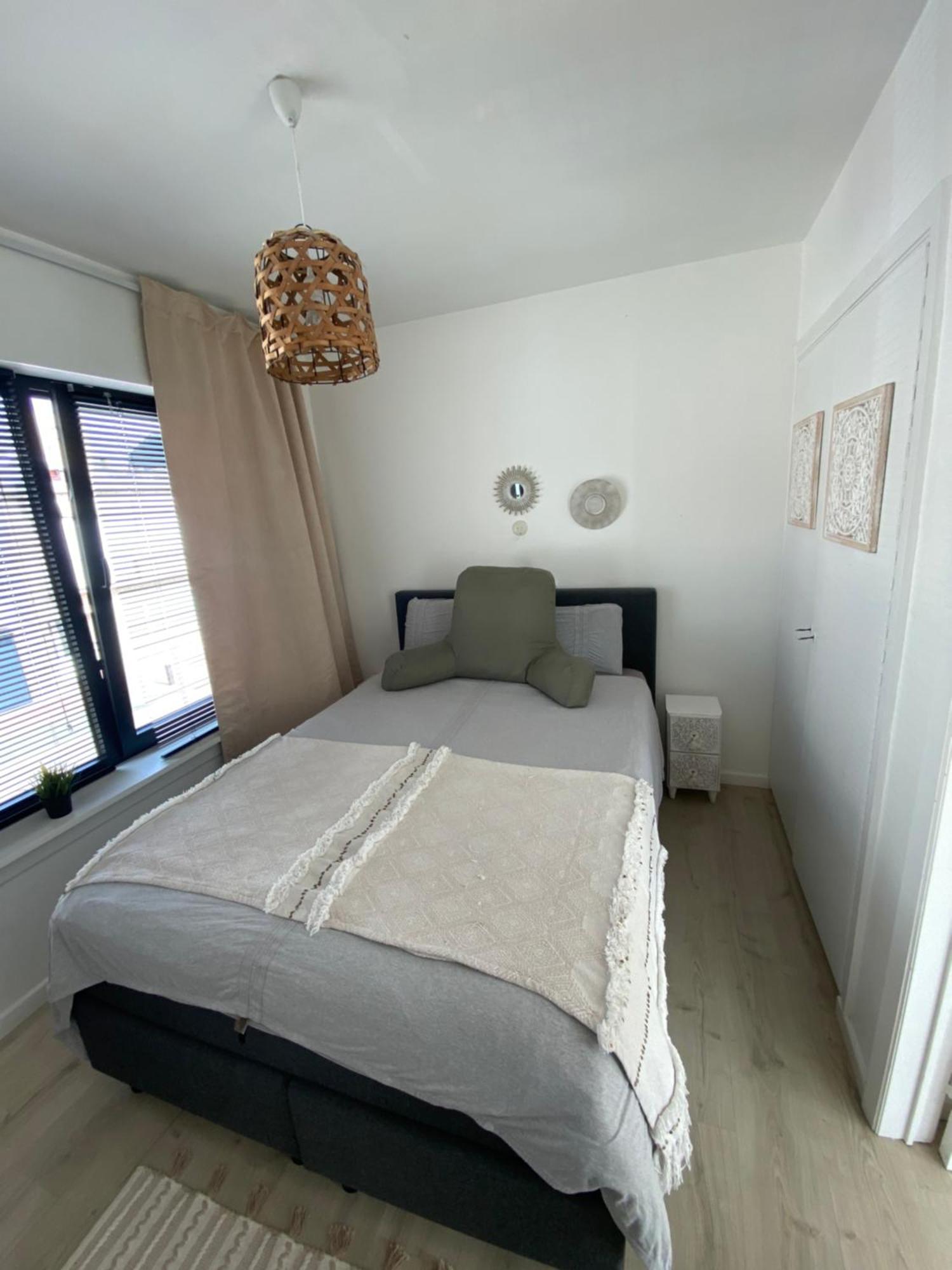 The Ocean Breeze 2 Apartman De Haan Kültér fotó
